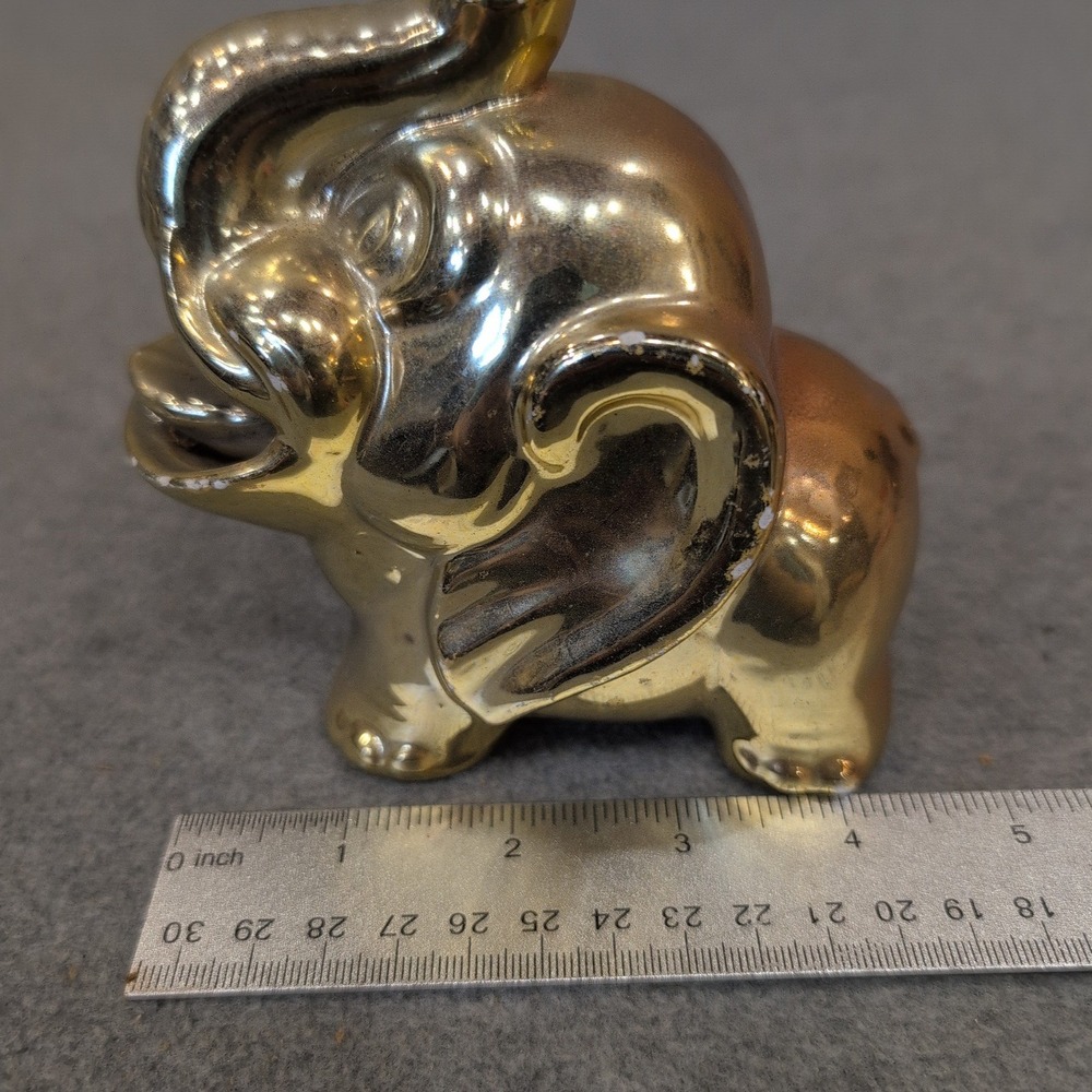 Vintage‎ Gold Ceramic Elephant Ashtray Figurine Trunk Up Made in Japan - Picture 4 of 5